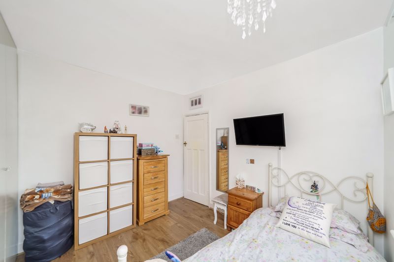 Photo 5- click for photo gallery